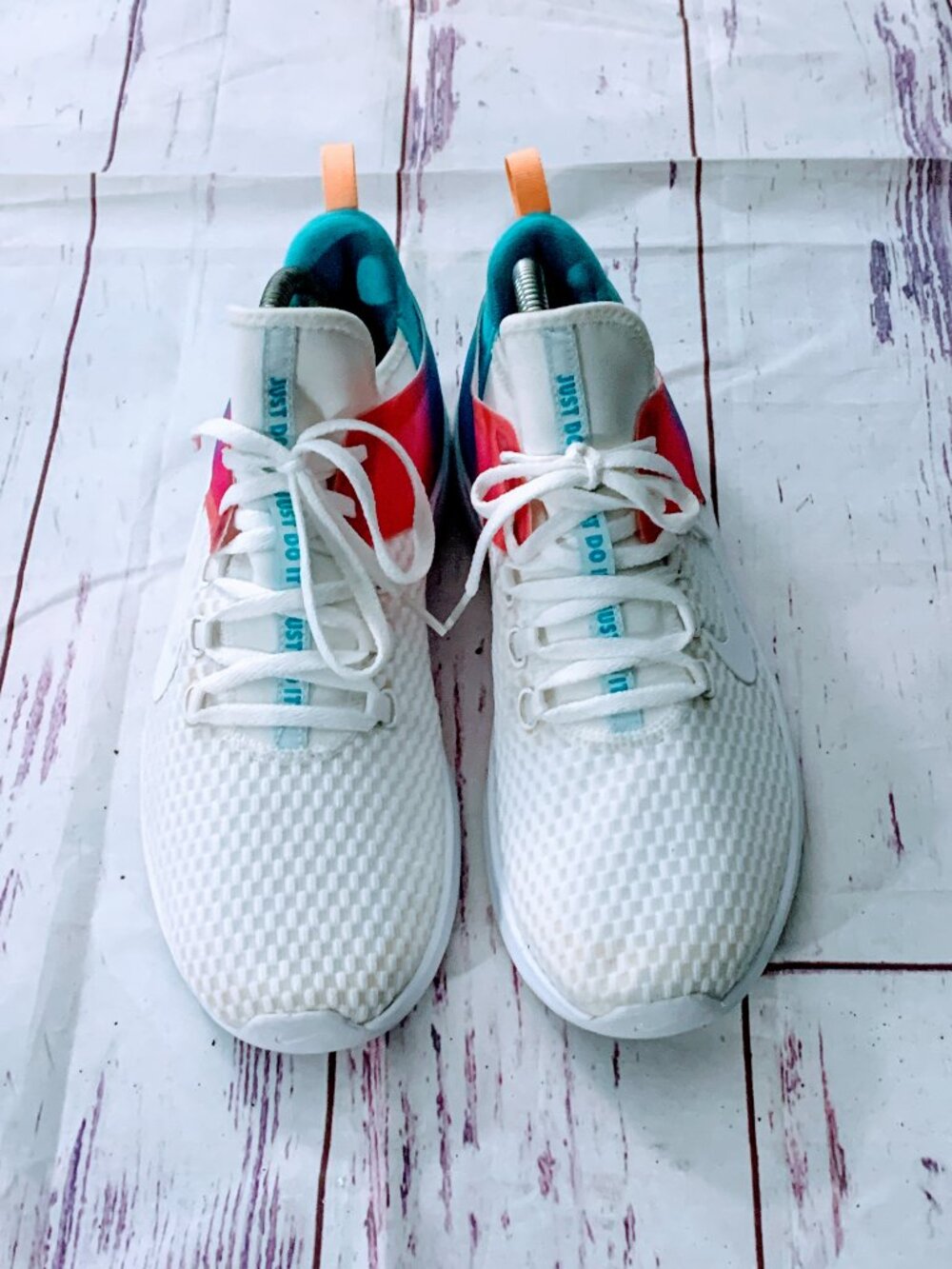 Nike Air Max Bella TR2 - Picture 2 of 7